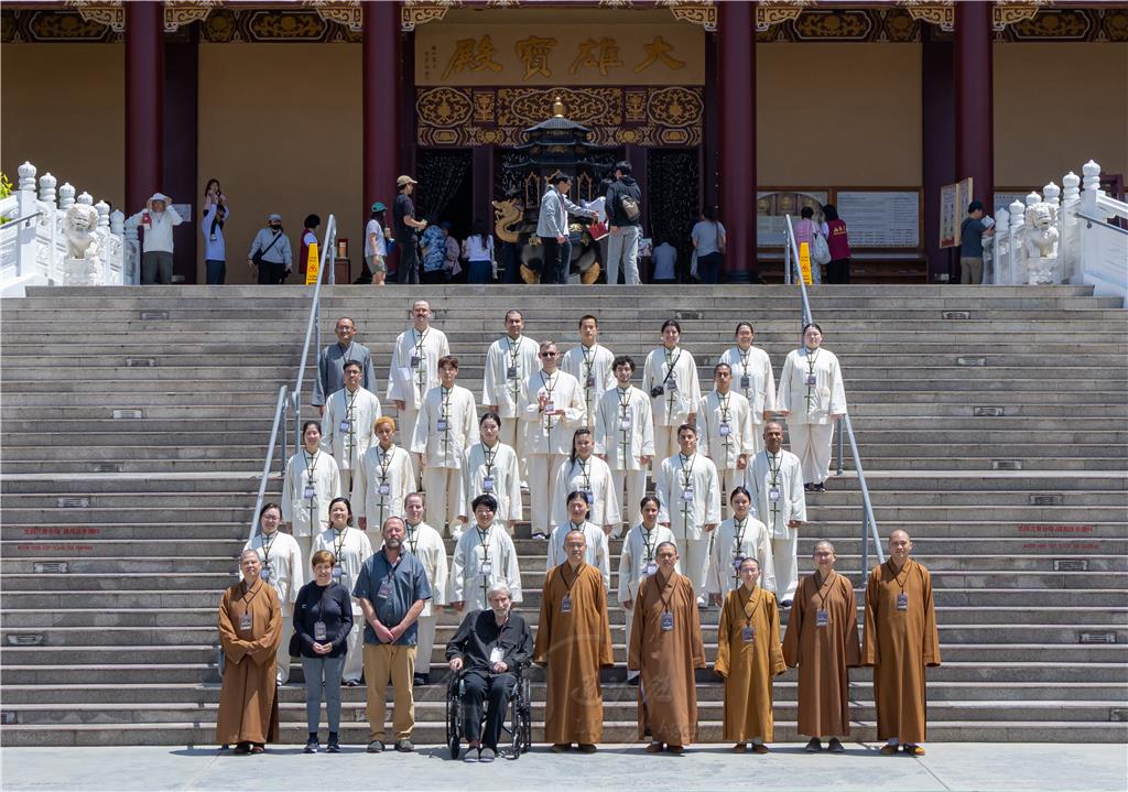 青年蛻變進行式  西來寺英文書院開學